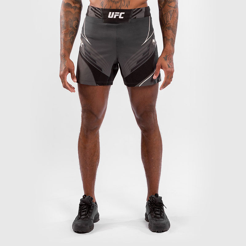 Shorts reebok ufc clearance homme gris